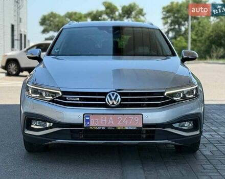 Серый Фольксваген Пассат Альтрак, объемом двигателя 1.97 л и пробегом 196 тыс. км за 24799 $, фото 4 на Automoto.ua