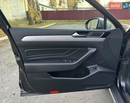 Серый Фольксваген Пассат Альтрак, объемом двигателя 2 л и пробегом 215 тыс. км за 23500 $, фото 27 на Automoto.ua