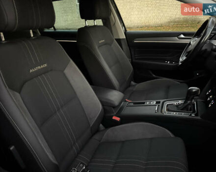 Серый Фольксваген Пассат Альтрак, объемом двигателя 2 л и пробегом 215 тыс. км за 23500 $, фото 86 на Automoto.ua