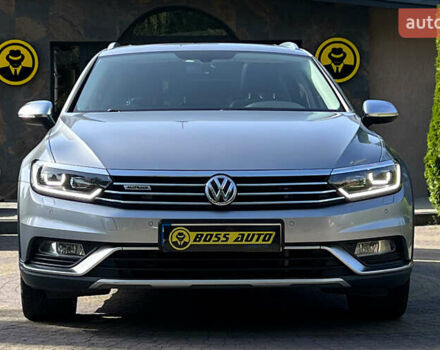 Серый Фольксваген Пассат Альтрак, объемом двигателя 2 л и пробегом 196 тыс. км за 22999 $, фото 1 на Automoto.ua