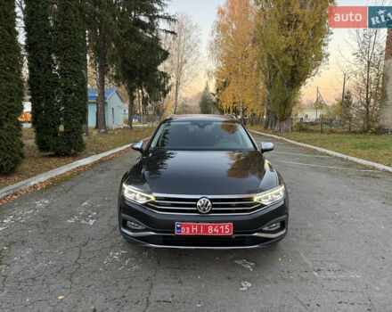 Серый Фольксваген Пассат Альтрак, объемом двигателя 2 л и пробегом 215 тыс. км за 23500 $, фото 3 на Automoto.ua