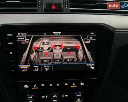 Серый Фольксваген Пассат Альтрак, объемом двигателя 2 л и пробегом 215 тыс. км за 23500 $, фото 53 на Automoto.ua