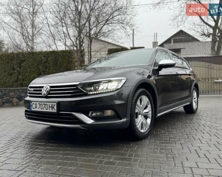 Сірий Фольксваген Пассат Альтрак, об'ємом двигуна 2 л та пробігом 238 тис. км за 21500 $, фото 1 на Automoto.ua