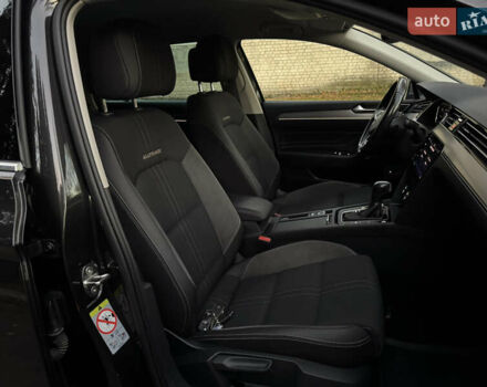 Серый Фольксваген Пассат Альтрак, объемом двигателя 2 л и пробегом 215 тыс. км за 23500 $, фото 85 на Automoto.ua