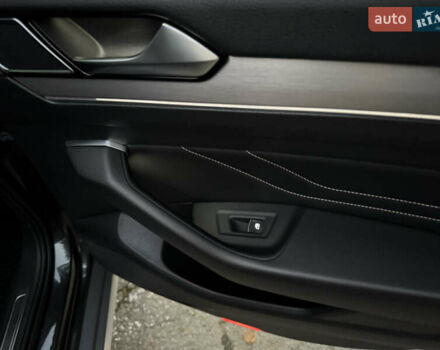 Серый Фольксваген Пассат Альтрак, объемом двигателя 2 л и пробегом 215 тыс. км за 23500 $, фото 77 на Automoto.ua