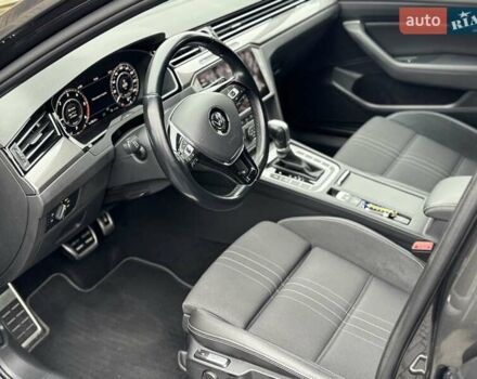 Сірий Фольксваген Пассат Альтрак, об'ємом двигуна 2 л та пробігом 238 тис. км за 21500 $, фото 13 на Automoto.ua