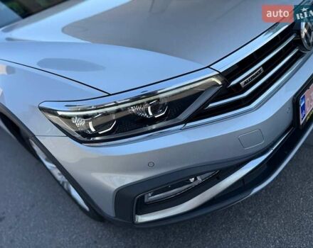 Серый Фольксваген Пассат Альтрак, объемом двигателя 1.97 л и пробегом 196 тыс. км за 24799 $, фото 8 на Automoto.ua