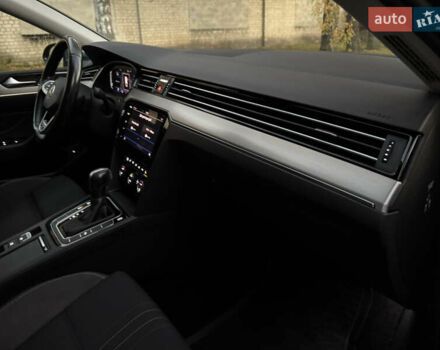 Серый Фольксваген Пассат Альтрак, объемом двигателя 2 л и пробегом 215 тыс. км за 23500 $, фото 74 на Automoto.ua