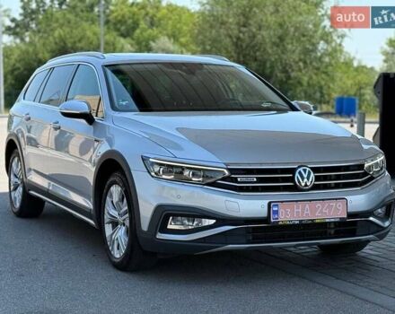 Серый Фольксваген Пассат Альтрак, объемом двигателя 1.97 л и пробегом 196 тыс. км за 24799 $, фото 7 на Automoto.ua