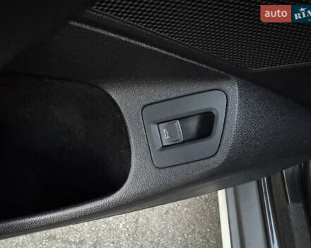 Серый Фольксваген Пассат Альтрак, объемом двигателя 2 л и пробегом 215 тыс. км за 23500 $, фото 28 на Automoto.ua