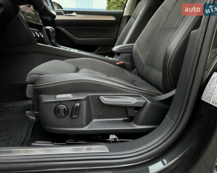 Серый Фольксваген Пассат Альтрак, объемом двигателя 2 л и пробегом 215 тыс. км за 23500 $, фото 33 на Automoto.ua