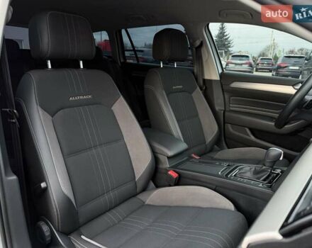 Серый Фольксваген Пассат Альтрак, объемом двигателя 2 л и пробегом 140 тыс. км за 25999 $, фото 66 на Automoto.ua