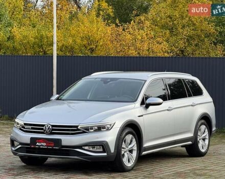Сірий Фольксваген Пассат Альтрак, об'ємом двигуна 2 л та пробігом 177 тис. км за 28499 $, фото 7 на Automoto.ua