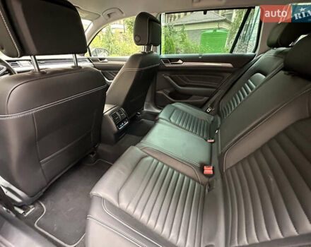 Серый Фольксваген Пассат Альтрак, объемом двигателя 1.97 л и пробегом 177 тыс. км за 25900 $, фото 25 на Automoto.ua