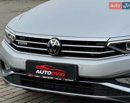 Сірий Фольксваген Пассат Альтрак, об'ємом двигуна 2 л та пробігом 177 тис. км за 28499 $, фото 17 на Automoto.ua