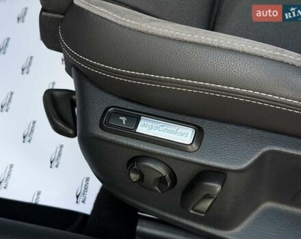Сірий Фольксваген Пассат Альтрак, об'ємом двигуна 2 л та пробігом 177 тис. км за 28499 $, фото 40 на Automoto.ua
