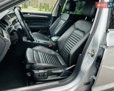 Серый Фольксваген Пассат Альтрак, объемом двигателя 2 л и пробегом 177 тыс. км за 24900 $, фото 31 на Automoto.ua