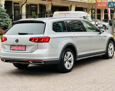 Серый Фольксваген Пассат Альтрак, объемом двигателя 2 л и пробегом 177 тыс. км за 24900 $, фото 16 на Automoto.ua