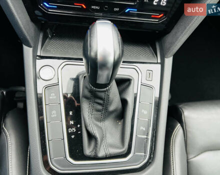 Серый Фольксваген Пассат Альтрак, объемом двигателя 2 л и пробегом 177 тыс. км за 24900 $, фото 42 на Automoto.ua