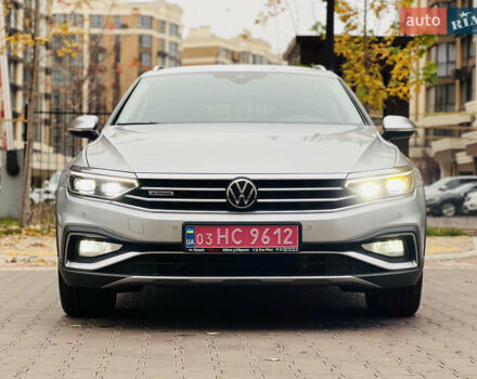 Серый Фольксваген Пассат Альтрак, объемом двигателя 2 л и пробегом 177 тыс. км за 24900 $, фото 7 на Automoto.ua