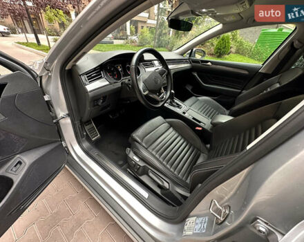 Серый Фольксваген Пассат Альтрак, объемом двигателя 1.97 л и пробегом 177 тыс. км за 25900 $, фото 23 на Automoto.ua