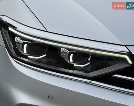 Сірий Фольксваген Пассат Альтрак, об'ємом двигуна 2 л та пробігом 177 тис. км за 28499 $, фото 12 на Automoto.ua