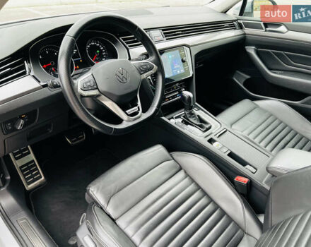 Серый Фольксваген Пассат Альтрак, объемом двигателя 2 л и пробегом 177 тыс. км за 24900 $, фото 32 на Automoto.ua