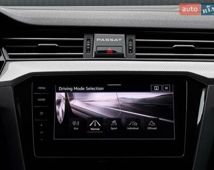 Сірий Фольксваген Пассат Альтрак, об'ємом двигуна 2 л та пробігом 177 тис. км за 28499 $, фото 92 на Automoto.ua
