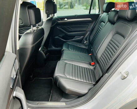 Серый Фольксваген Пассат Альтрак, объемом двигателя 2 л и пробегом 177 тыс. км за 24900 $, фото 58 на Automoto.ua