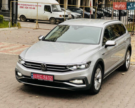 Серый Фольксваген Пассат Альтрак, объемом двигателя 2 л и пробегом 177 тыс. км за 24900 $, фото 8 на Automoto.ua