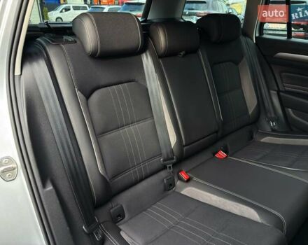 Сірий Фольксваген Пассат Альтрак, об'ємом двигуна 2 л та пробігом 177 тис. км за 28499 $, фото 71 на Automoto.ua