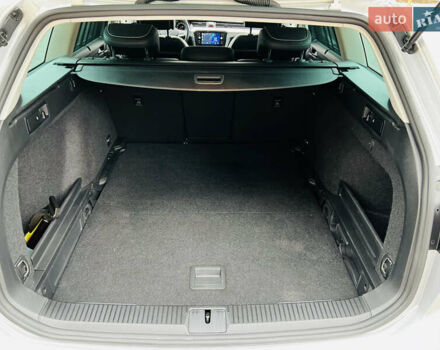 Серый Фольксваген Пассат Альтрак, объемом двигателя 2 л и пробегом 177 тыс. км за 24900 $, фото 62 на Automoto.ua