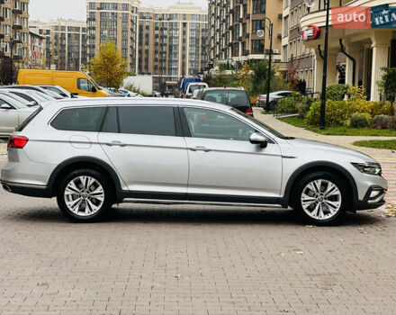 Серый Фольксваген Пассат Альтрак, объемом двигателя 2 л и пробегом 177 тыс. км за 24900 $, фото 18 на Automoto.ua