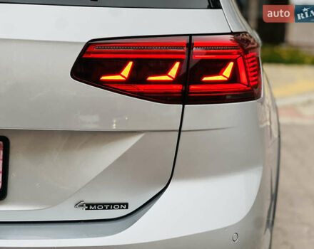 Серый Фольксваген Пассат Альтрак, объемом двигателя 2 л и пробегом 177 тыс. км за 24900 $, фото 19 на Automoto.ua