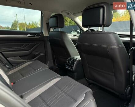 Сірий Фольксваген Пассат Альтрак, об'ємом двигуна 2 л та пробігом 177 тис. км за 28499 $, фото 73 на Automoto.ua