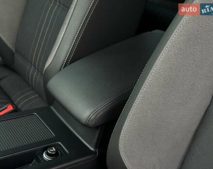 Сірий Фольксваген Пассат Альтрак, об'ємом двигуна 2 л та пробігом 177 тис. км за 28499 $, фото 57 на Automoto.ua