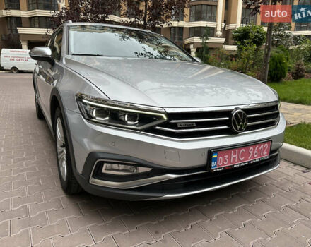 Серый Фольксваген Пассат Альтрак, объемом двигателя 1.97 л и пробегом 177 тыс. км за 25900 $, фото 5 на Automoto.ua