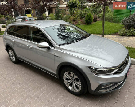 Серый Фольксваген Пассат Альтрак, объемом двигателя 1.97 л и пробегом 177 тыс. км за 25900 $, фото 6 на Automoto.ua