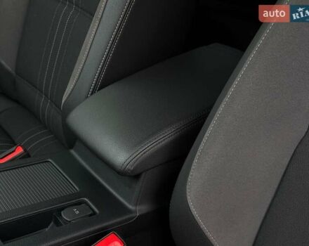 Серый Фольксваген Пассат Альтрак, объемом двигателя 2 л и пробегом 140 тыс. км за 25999 $, фото 44 на Automoto.ua