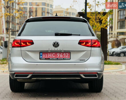 Серый Фольксваген Пассат Альтрак, объемом двигателя 2 л и пробегом 177 тыс. км за 24900 $, фото 14 на Automoto.ua