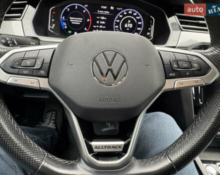 Сірий Фольксваген Пассат Альтрак, об'ємом двигуна 1.97 л та пробігом 203 тис. км за 30500 $, фото 9 на Automoto.ua