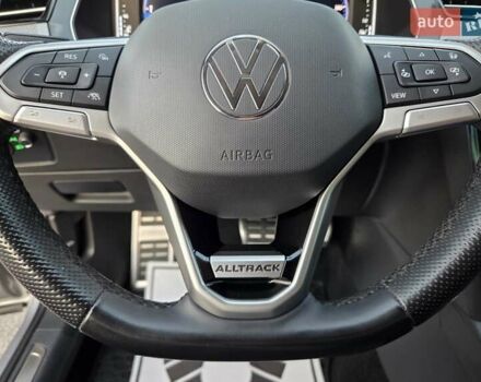 Серый Фольксваген Пассат Альтрак, объемом двигателя 2 л и пробегом 155 тыс. км за 29450 $, фото 46 на Automoto.ua