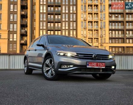 Серый Фольксваген Пассат Альтрак, объемом двигателя 2 л и пробегом 155 тыс. км за 29450 $, фото 98 на Automoto.ua