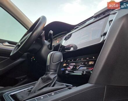 Серый Фольксваген Пассат Альтрак, объемом двигателя 2 л и пробегом 155 тыс. км за 29450 $, фото 68 на Automoto.ua