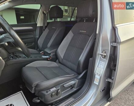 Серый Фольксваген Пассат Альтрак, объемом двигателя 2 л и пробегом 155 тыс. км за 29450 $, фото 39 на Automoto.ua