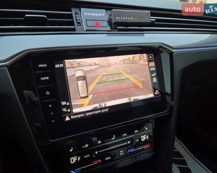 Серый Фольксваген Пассат Альтрак, объемом двигателя 2 л и пробегом 155 тыс. км за 29450 $, фото 21 на Automoto.ua