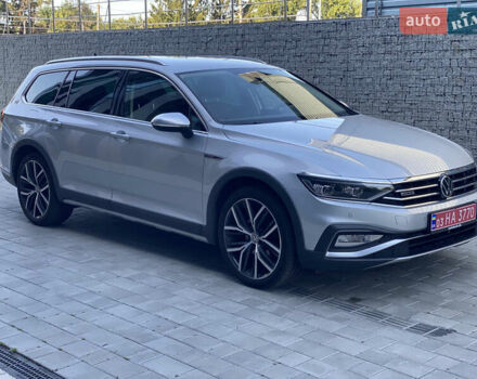 Сірий Фольксваген Пассат Альтрак, об'ємом двигуна 2 л та пробігом 240 тис. км за 25550 $, фото 32 на Automoto.ua