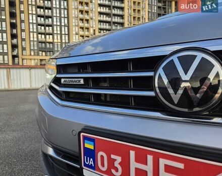 Серый Фольксваген Пассат Альтрак, объемом двигателя 2 л и пробегом 155 тыс. км за 29450 $, фото 134 на Automoto.ua