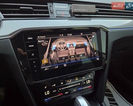 Серый Фольксваген Пассат Альтрак, объемом двигателя 2 л и пробегом 155 тыс. км за 29450 $, фото 22 на Automoto.ua