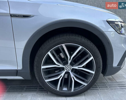 Сірий Фольксваген Пассат Альтрак, об'ємом двигуна 2 л та пробігом 240 тис. км за 25550 $, фото 52 на Automoto.ua